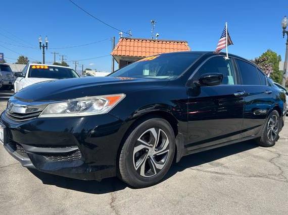 HONDA ACCORD 2017 1HGCR2F37HA117078 image