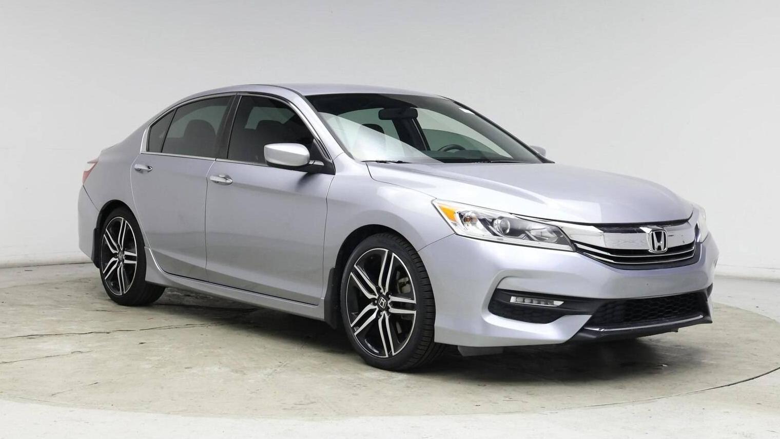 HONDA ACCORD 2017 1HGCR2F50HA277210 image