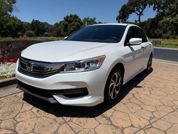 HONDA ACCORD 2017 1HGCR2F39HA112139 image