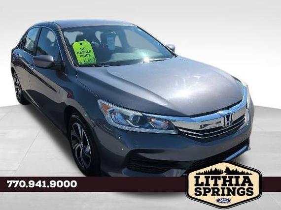 HONDA ACCORD 2017 1HGCR2F31HA262018 image