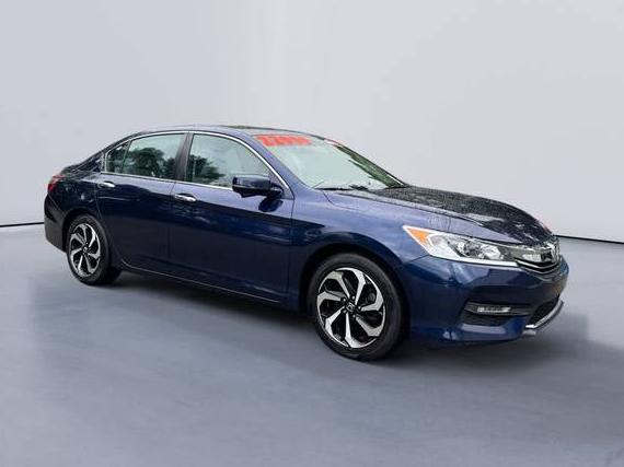 HONDA ACCORD 2017 1HGCR2F80HA031865 image