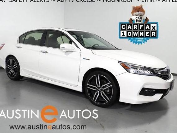 HONDA ACCORD 2017 JHMCR6F75HC030517 image