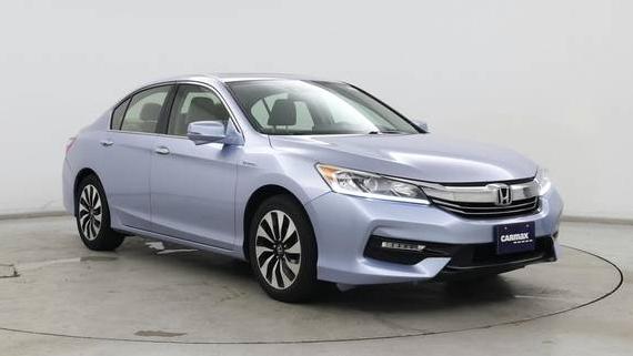 HONDA ACCORD 2017 JHMCR6F50HC021111 image