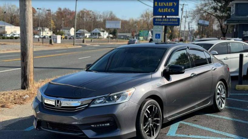 HONDA ACCORD 2017 JHMCR6F50HC004793 image