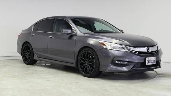 HONDA ACCORD 2017 1HGCR3F97HA044921 image