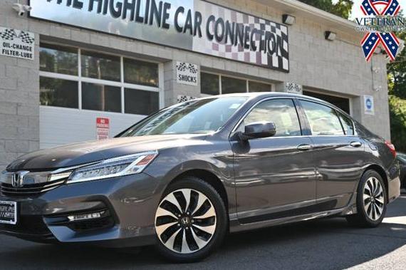 HONDA ACCORD 2017 JHMCR6F71HC000916 image HONDA ACCORD 2017 JHMCR6F71HC000916 image