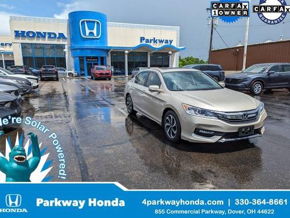 HONDA ACCORD 2017 1HGCR2F8XHA040590 image