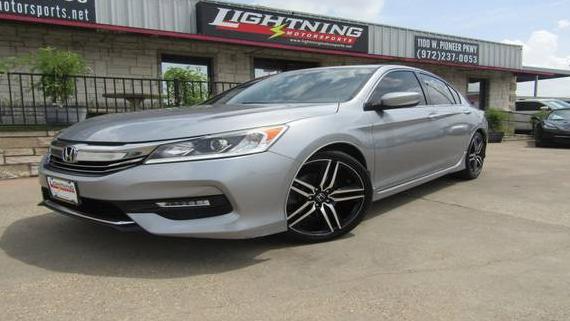 HONDA ACCORD 2017 1HGCR2F56HA073477 image