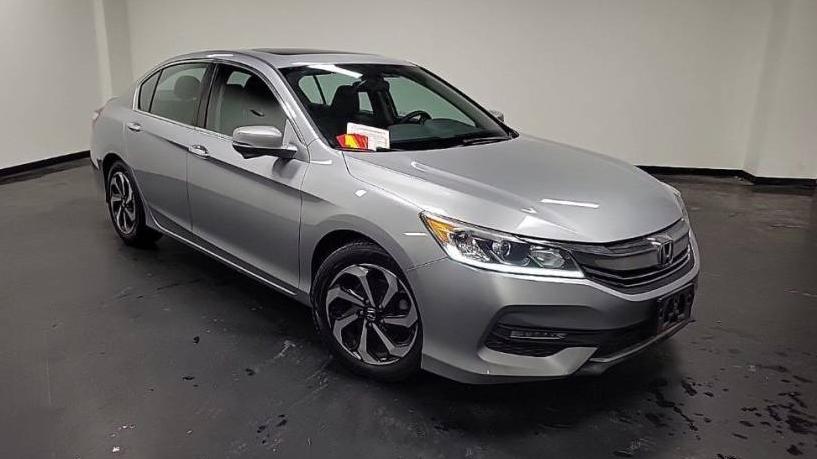 HONDA ACCORD 2017 1HGCR2E7XHA291599 image