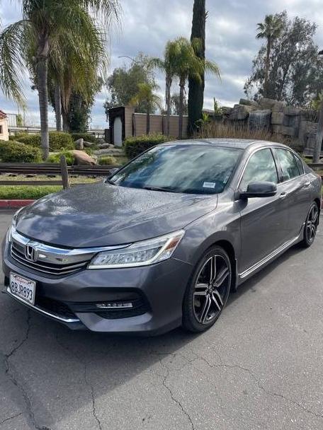 HONDA ACCORD 2017 1HGCR3F92HA044678 image