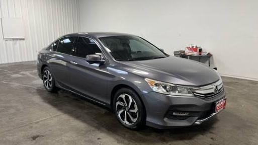 HONDA ACCORD 2017 1HGCR3F84HA042518 image