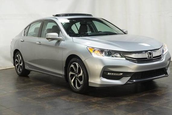 HONDA ACCORD 2017 1HGCR2F86HA136555 image HONDA ACCORD 2017 1HGCR2F86HA136555 image