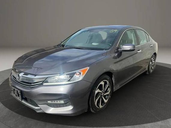 HONDA ACCORD 2017 1HGCR2F97HA290569 image HONDA ACCORD 2017 1HGCR2F97HA290569 image