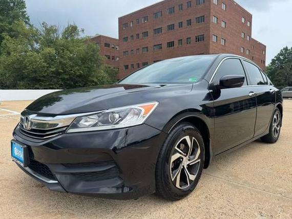 HONDA ACCORD 2017 1HGCR2F39HA252210 image