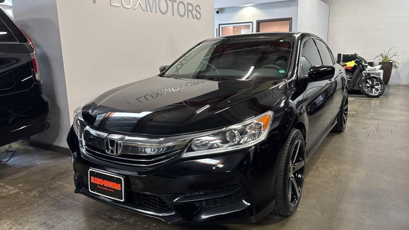 HONDA ACCORD 2017 1HGCR2F4XHA157003 image