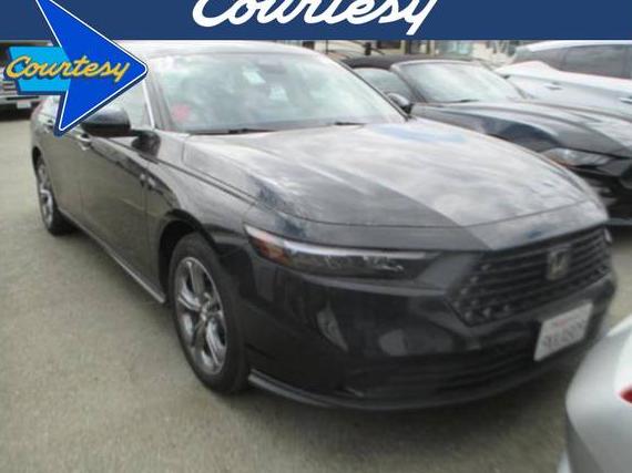 HONDA ACCORD 2024 1HGCY1F32RA037234 image