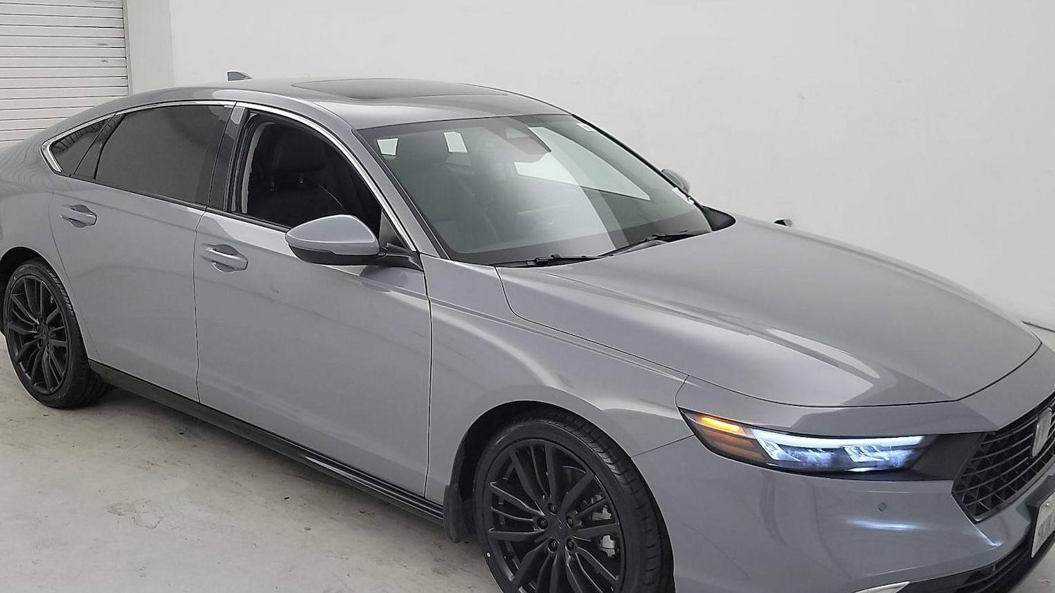 HONDA ACCORD 2024 1HGCY2F89RA020190 image