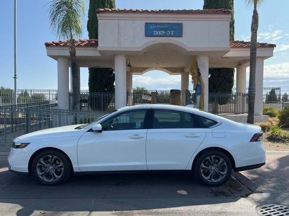 HONDA ACCORD 2024 1HGCY1F39RA036114 image