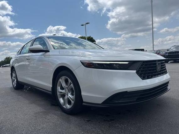 HONDA ACCORD 2024 1HGCY1F25RA067271 image