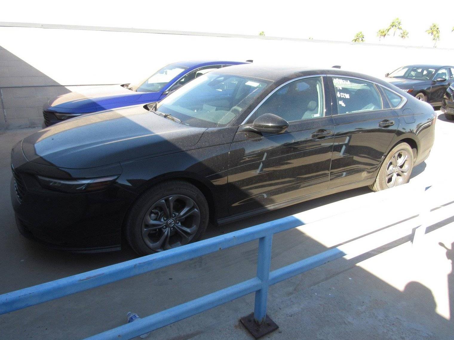 HONDA ACCORD 2024 1HGCY1F30RA069390 image