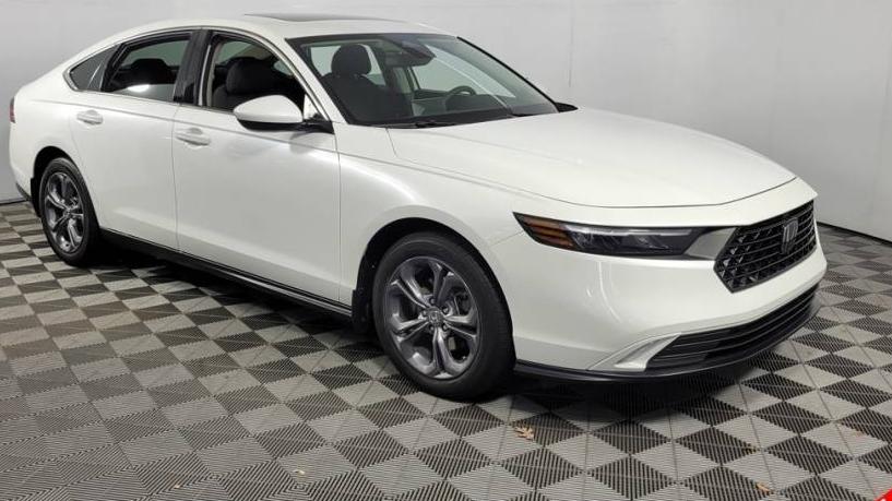 HONDA ACCORD 2024 1HGCY1F38RA036489 image