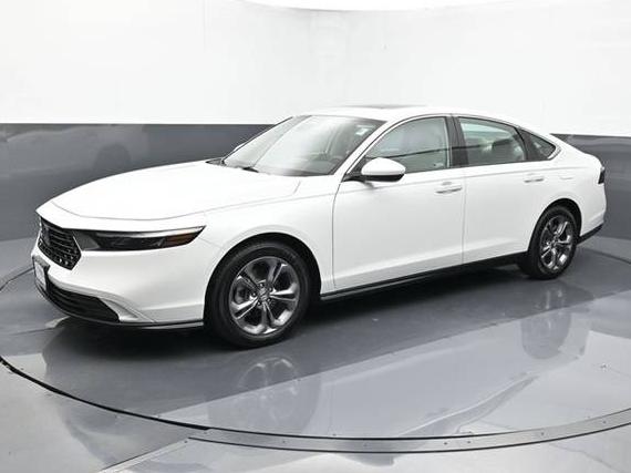 HONDA ACCORD 2024 1HGCY1F30RA083547 image