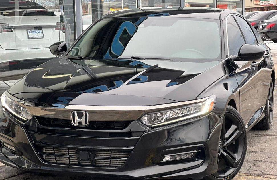 HONDA ACCORD 2020 1HGCV1F35LA140101 image