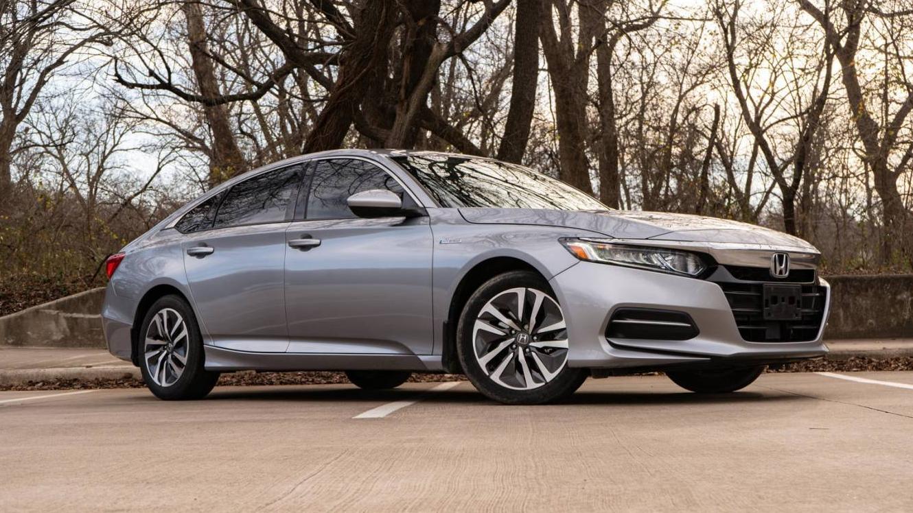 HONDA ACCORD 2020 1HGCV3F19LA013300 image