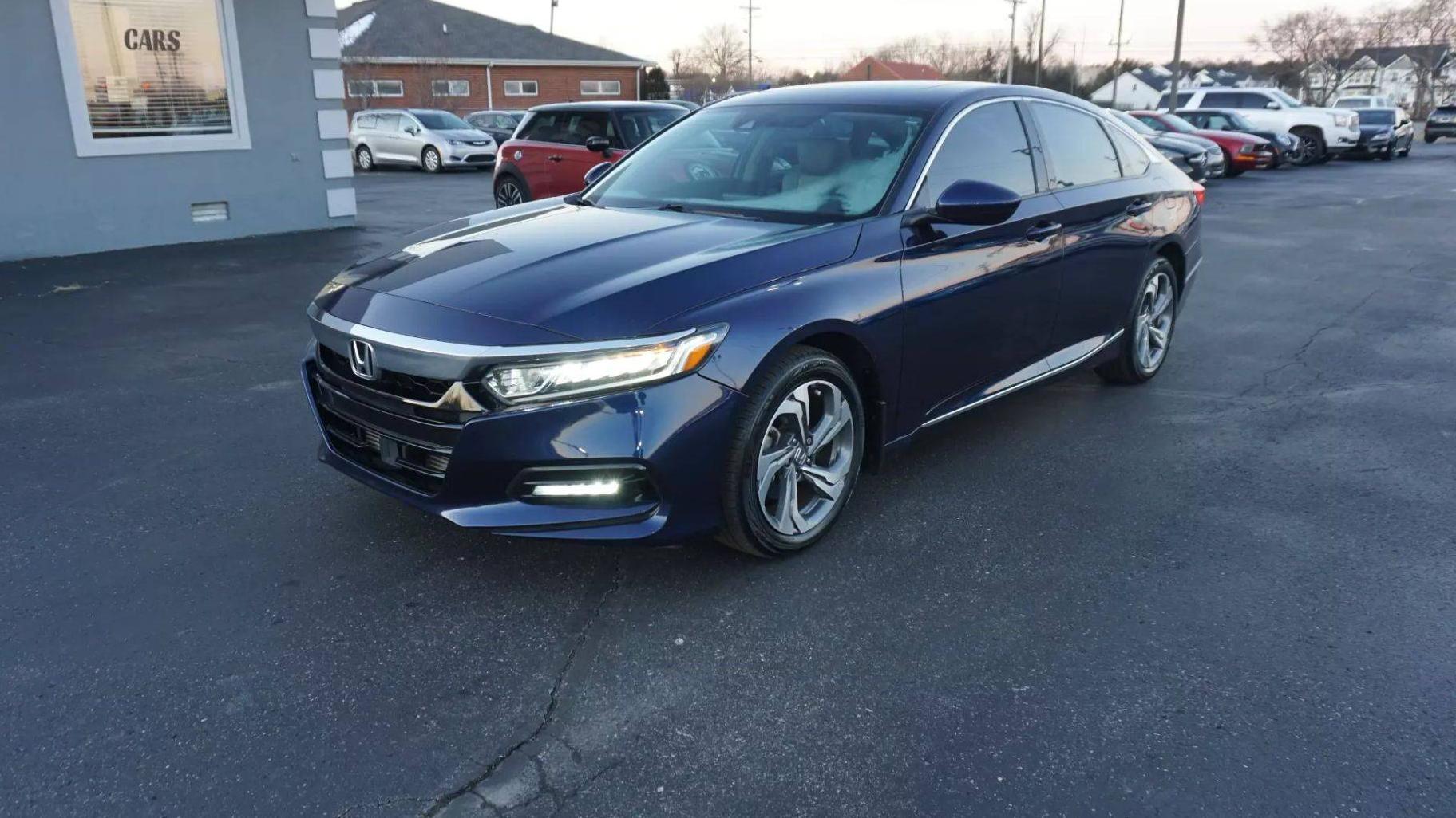 HONDA ACCORD 2020 1HGCV1F44LA141913 image