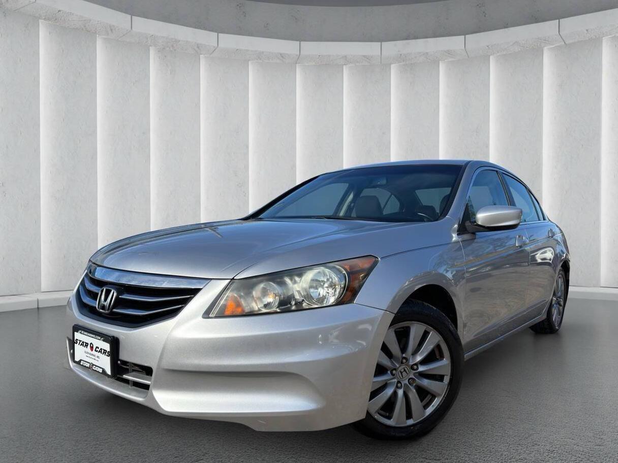 HONDA ACCORD 2011 1HGCP2F87BA025901 image