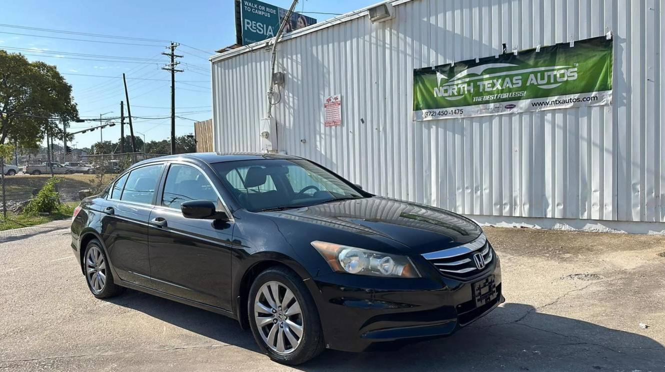 HONDA ACCORD 2011 1HGCP2F86BA136701 image