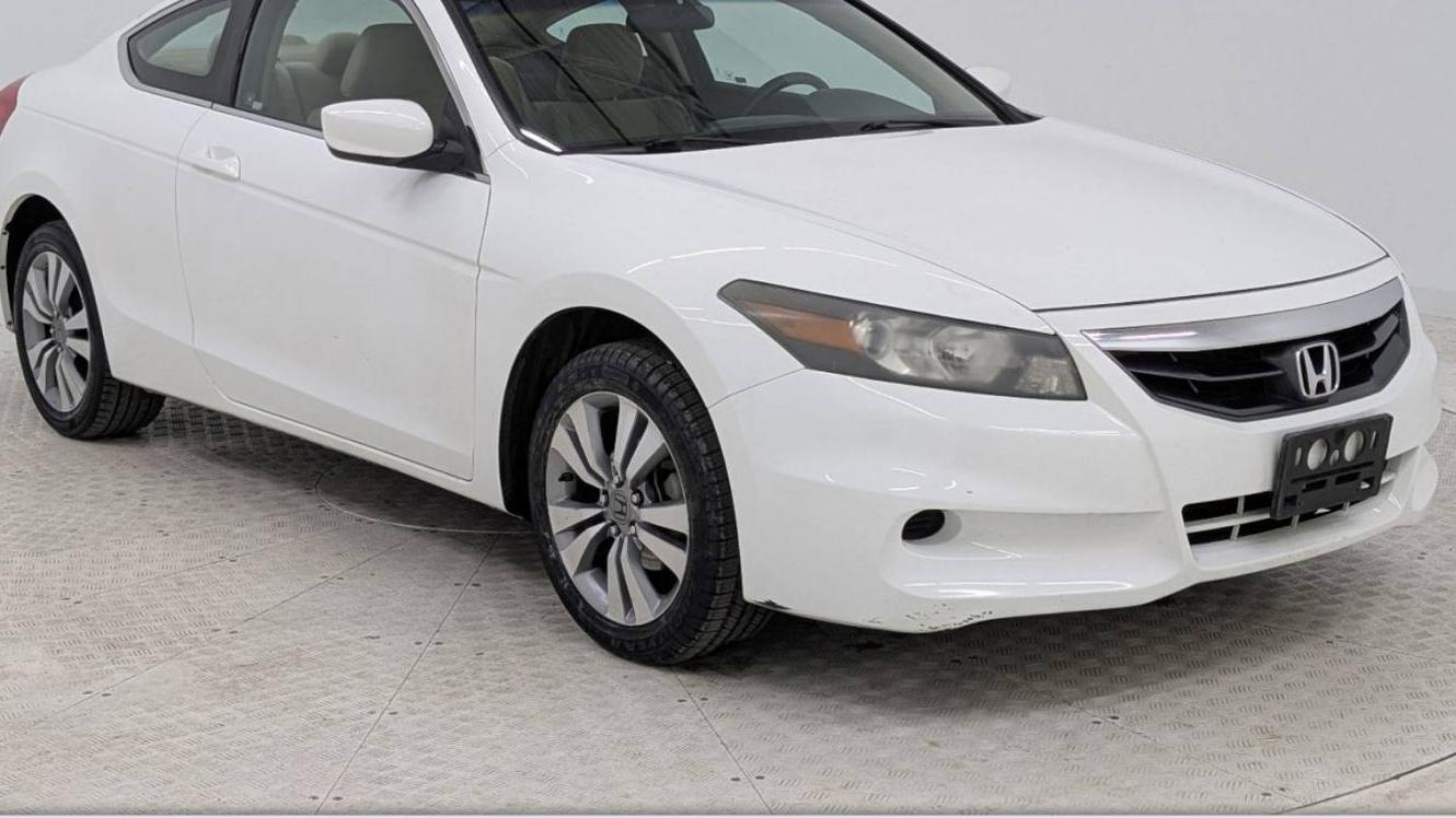 HONDA ACCORD 2011 1HGCS1B32BA005204 image