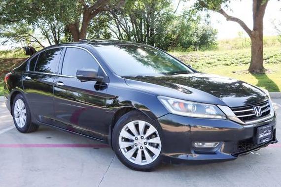 HONDA ACCORD 2013 1HGCR3F82DA008278 image