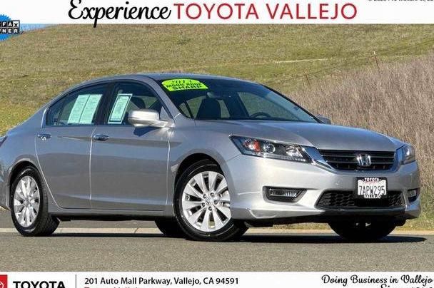 HONDA ACCORD 2013 1HGCR2F84DA226796 image