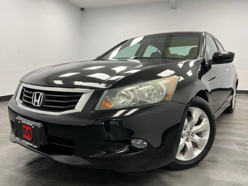 HONDA ACCORD 2010 1HGCP3F85AA012018 image