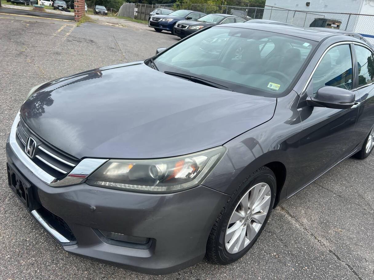 HONDA ACCORD 2014 1HGCR2F84EA219719 image