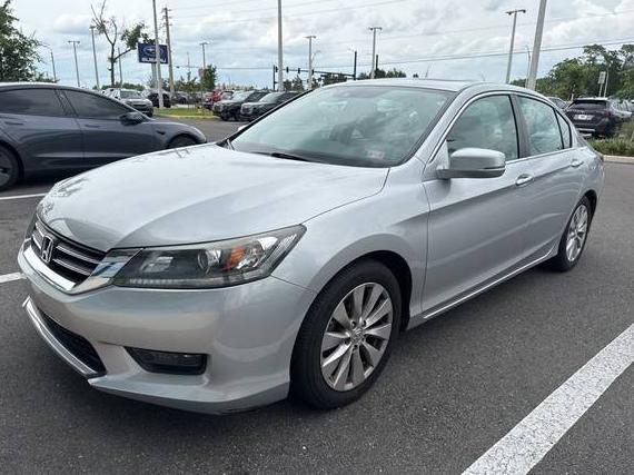 HONDA ACCORD 2014 1HGCR2F89EA097911 image