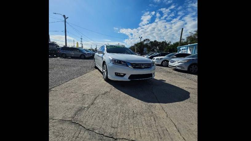 HONDA ACCORD 2015 1HGCR2F86FA198003 image