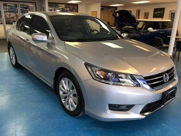 HONDA ACCORD 2015 1HGCR3F89FA024822 image