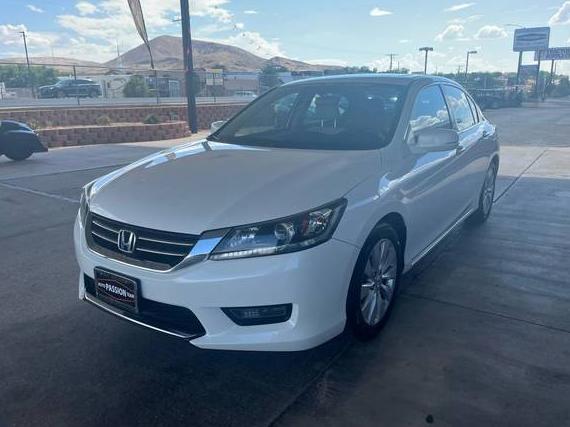 HONDA ACCORD 2015 1HGCR2F7XFA193216 image