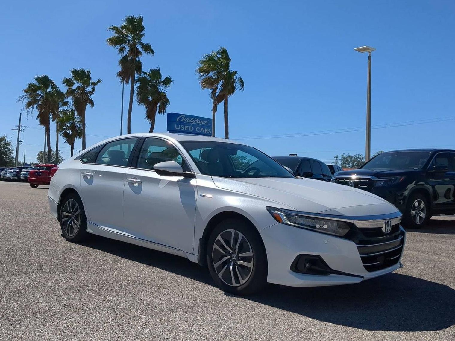 HONDA ACCORD 2022 1HGCV3F52NA029859 image