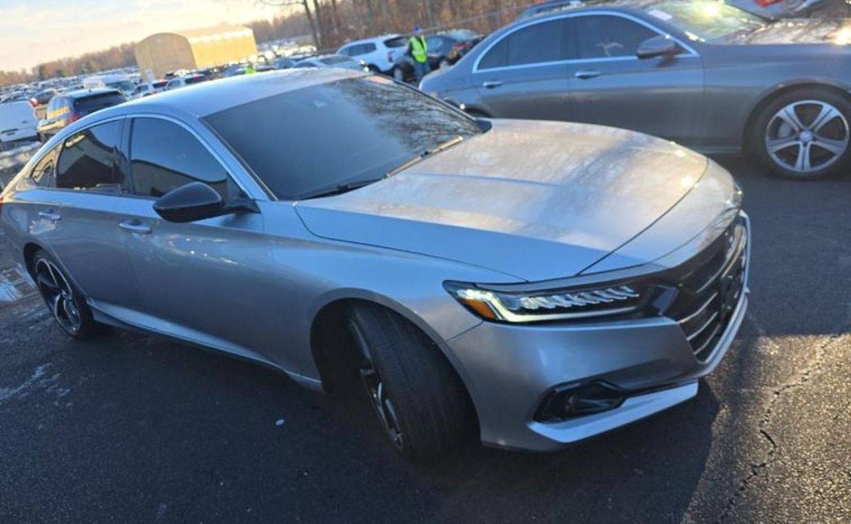 HONDA ACCORD 2022 1HGCV1F32NA070026 image