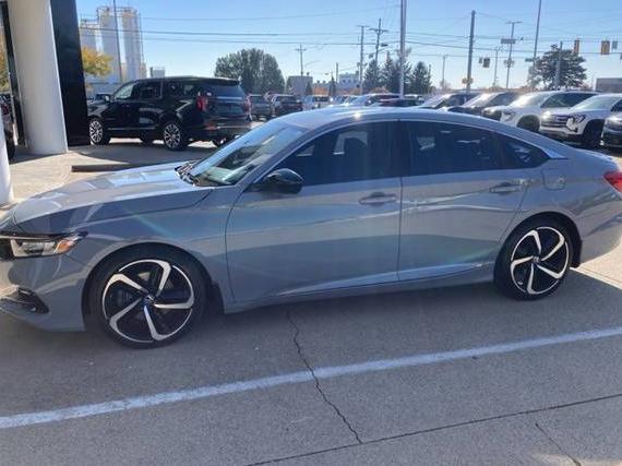 HONDA ACCORD 2022 1HGCV2F30NA022093 image