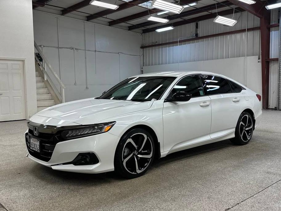 HONDA ACCORD 2022 1HGCV1F32NA105339 image