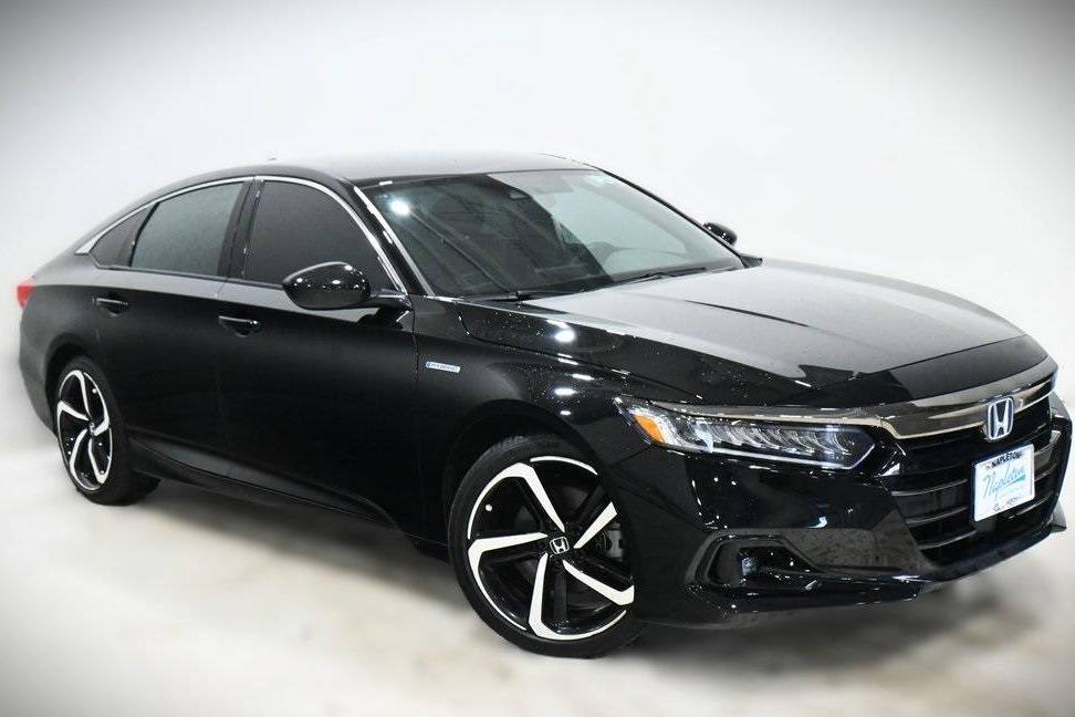 HONDA ACCORD 2022 1HGCV3F26NA036335 image