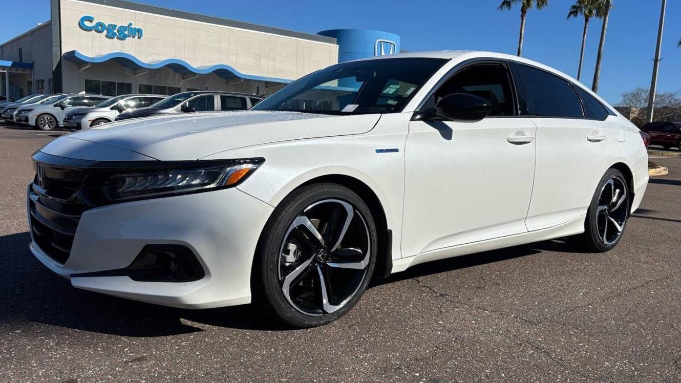 HONDA ACCORD 2022 1HGCV3F22NA004577 image