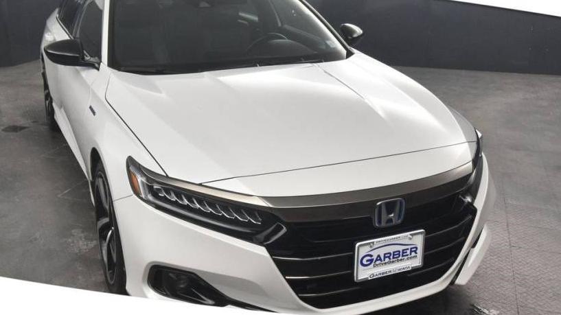 HONDA ACCORD 2022 1HGCV3F29NA034689 image