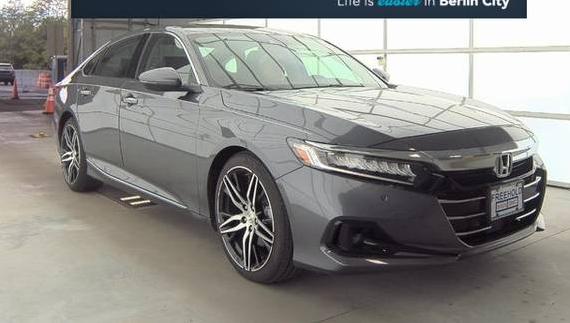 HONDA ACCORD 2022 1HGCV2F92NA007390 image