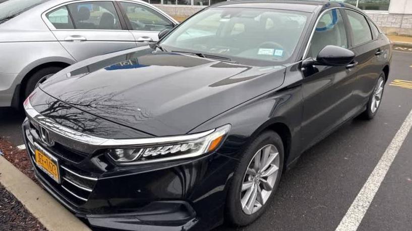 HONDA ACCORD 2022 1HGCV1F11NA017588 image