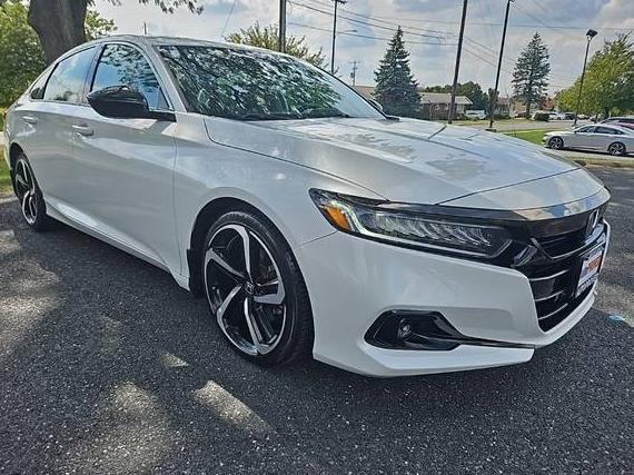 HONDA ACCORD 2022 1HGCV1F45NA037255 image